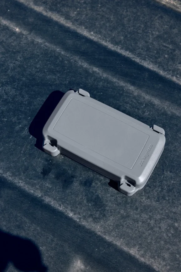 Modem satelital Myriota AssetHawk